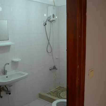 Ahmeda Apartmanhotel 3*