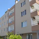 מלון דירות Ahmeda Ayvalı